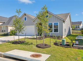 322 Sweeping Sage Ln, San Marcos, TX 78666