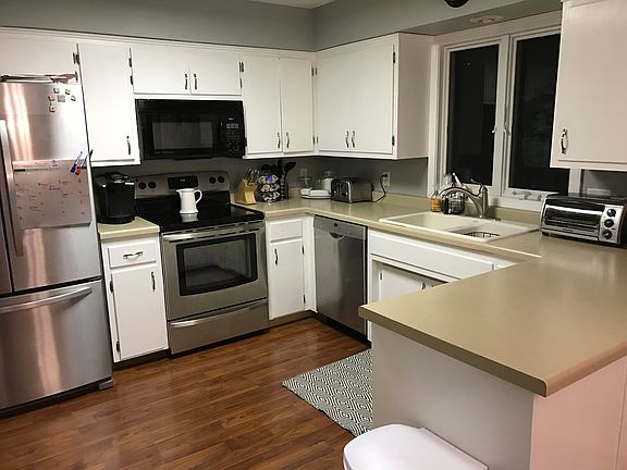5th image of 1613 Monroe Ct
