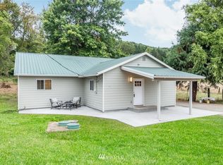 8019 Willow Grove Rd, Longview, WA 98632