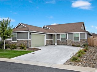 752 E Cottage Loop, Gardnerville, NV 89460
