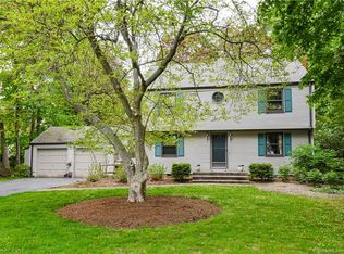 715 Mountain Rd, West Hartford, CT 06117