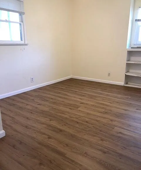 20244 Hartland St — Photo 21