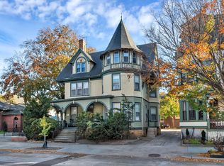 372 Broadway APT 4, Providence, RI 02909