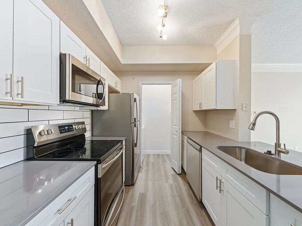 1st image of 19002 Dallas Pkwy APT 1526
