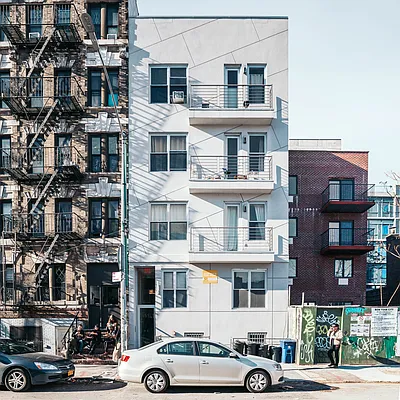 Rented by Nooklyn NYC LLC | media 26