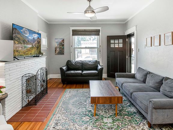 3rd image of 614 E Dakota Ave