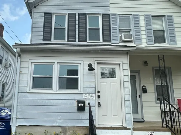 505 Delaware Ave, Riverside, NJ 08075