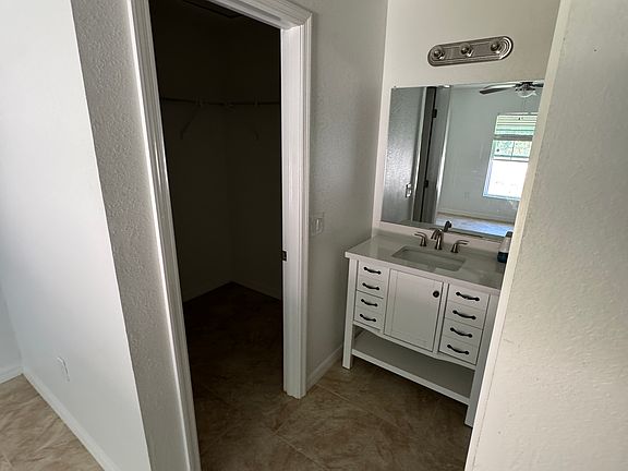 3rd image of 1447 NW 52nd Ave