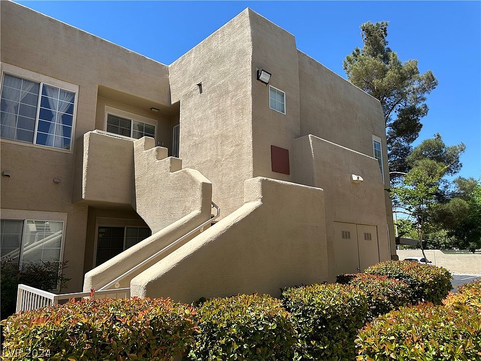 1st image of 1908 Tierra Vista Dr Unit 208