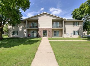 760 Helen St #5, Prescott, WI 54021