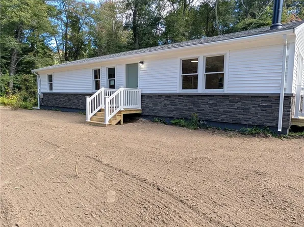 3 Wetherbee Rd, Foster, RI 02825