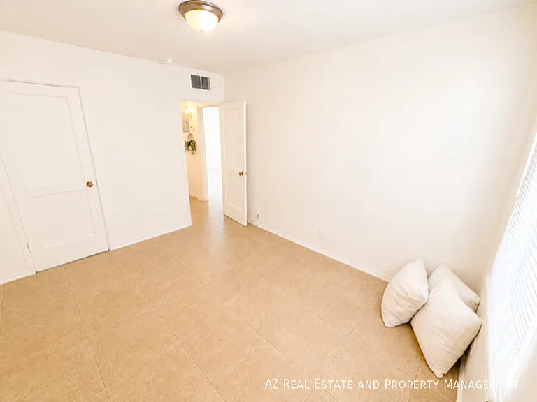1507 N 15th Ave — Photo 28