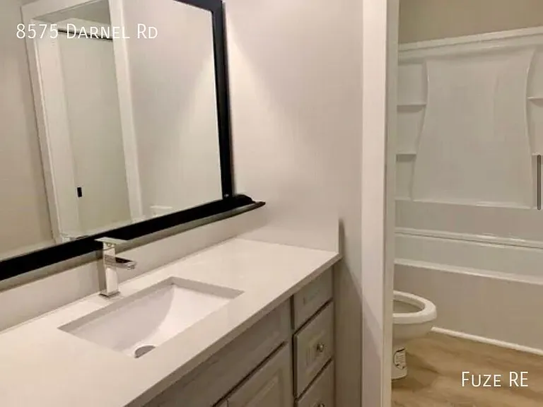 8575 Darnel Rd — Photo 10