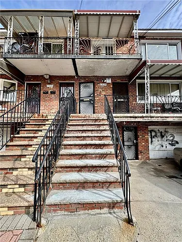 1425 E 80th St Photo 1