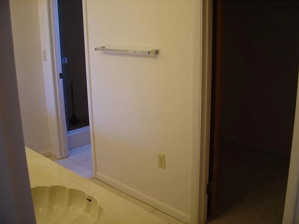 3 bed, 1818 sqft, $1,600 — Photo 4