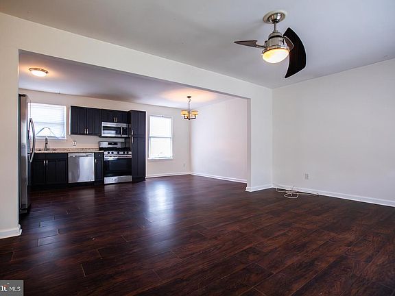 5th image of 43 Fairmount Ave