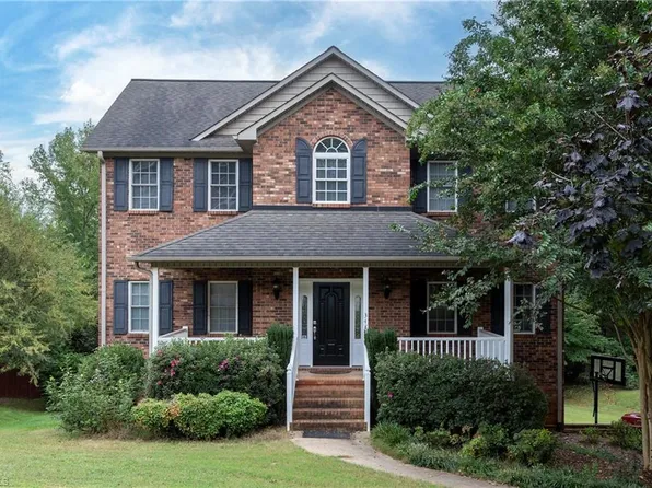 342 Longwood Dr, Advance, NC 27006