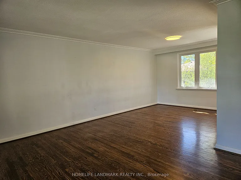 16 Donewen Ct — Photo 12