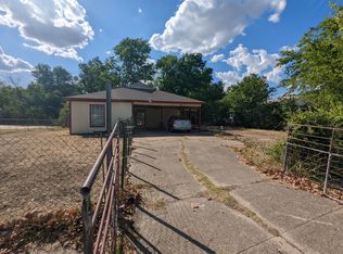 1613 Walton Walker Dr #B, Killeen, TX 76541