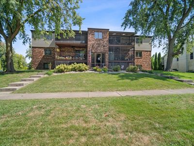 824 McGregor St APT 4, Bloomington, IL, 61701