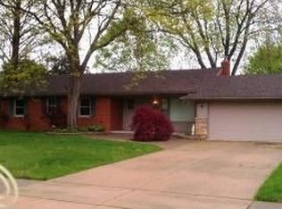 25450 Avondale St, Dearborn Heights, MI 48125