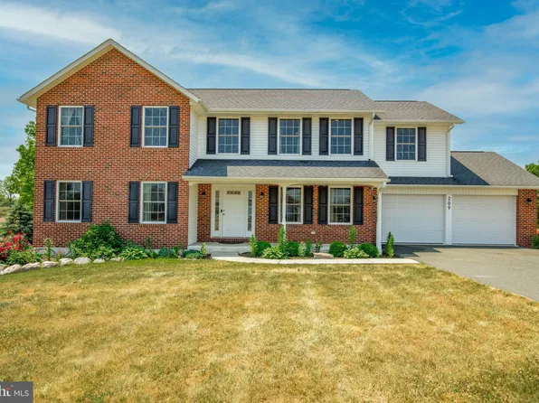 209 Peter Ln, Gilbertsville, PA 19525