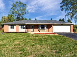 3908 Barrymore Ln, Dayton, OH 45440