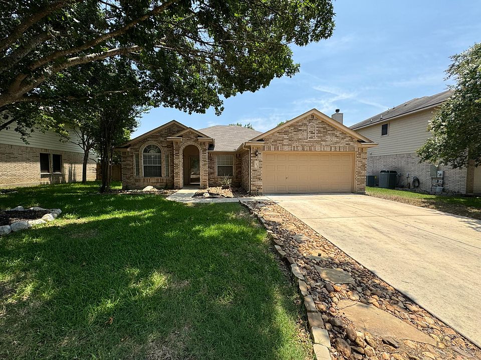 1st image of 165 Spice Oak Ln