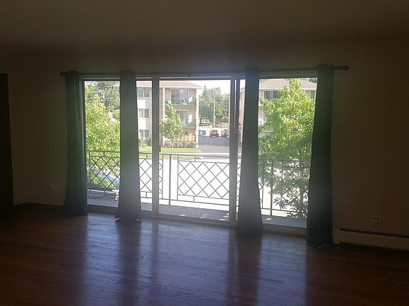 2nd image of 5338 W 96th St APT 201