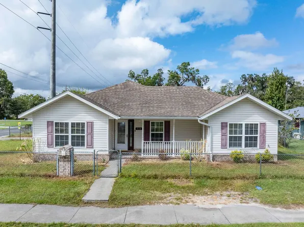 738 NE Colorado Ter, Lake City, FL 32055