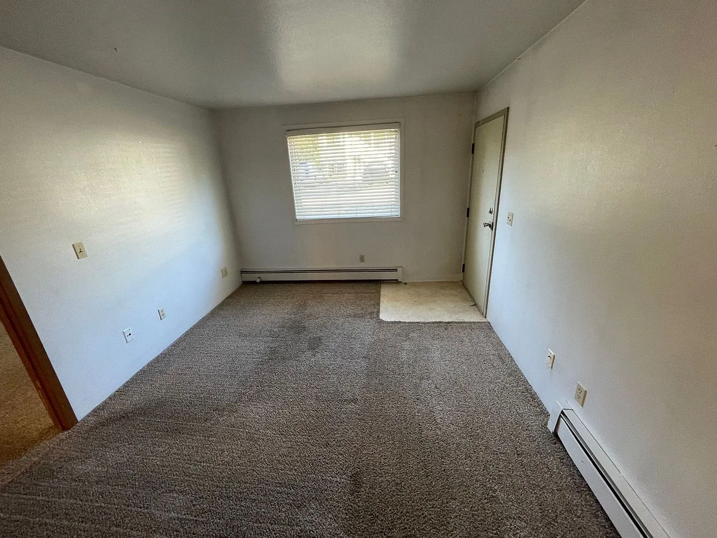 1 BD, 1 BA Apartment Nestled Back on a Cul-de-Sac — Photo 3
