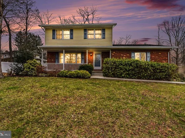 2201 Cedar Hill Dr, Finksburg, MD 21048