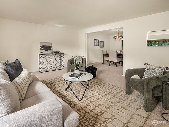 5th image of 11815 87 Avenue Ct E