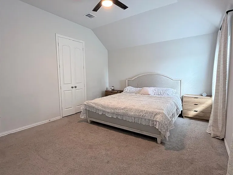 17927 Port O Call St — Photo 9