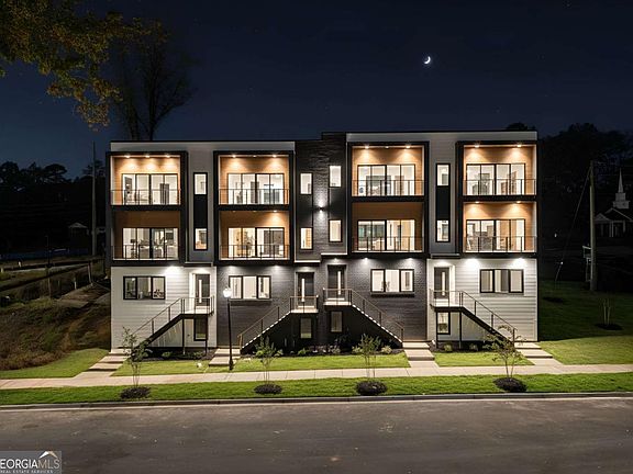 4th image of 2697 Grand Isles Way