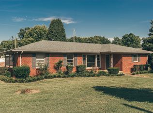 205 Black Patch Dr, Springfield, TN 37172