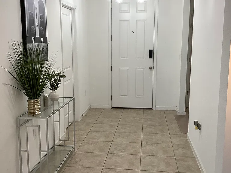 569 Disa Dr — Photo 6