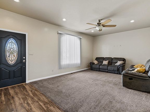 4th image of 3053 E 1/2 Rd