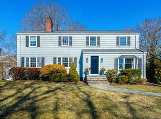 7 Clock Ave, Darien, CT 06820