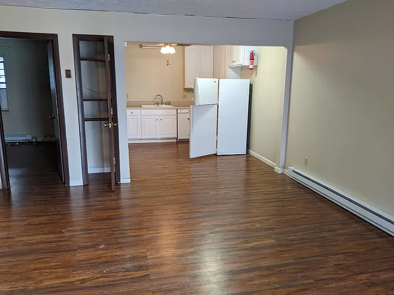 102 McConnell St — Photo 20