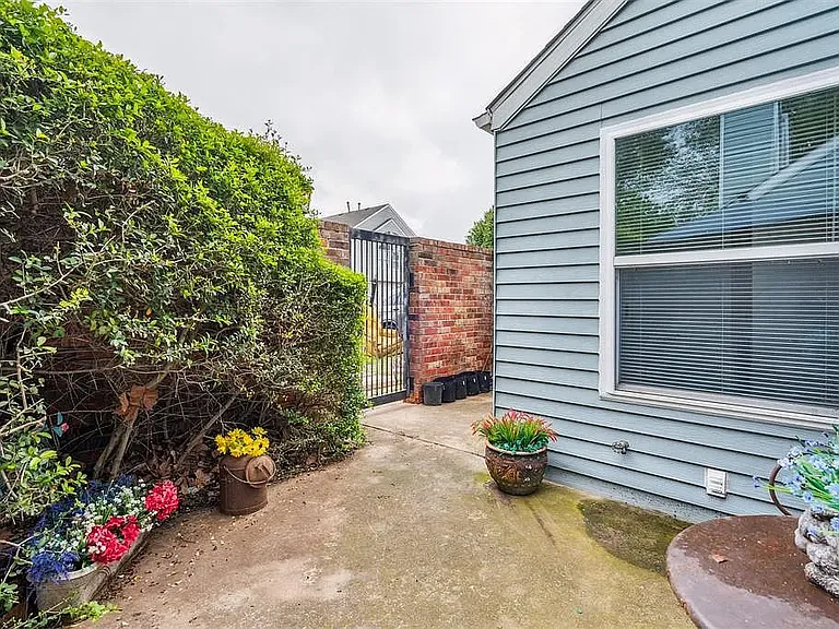 9792 River Birch Dr — Photo 17