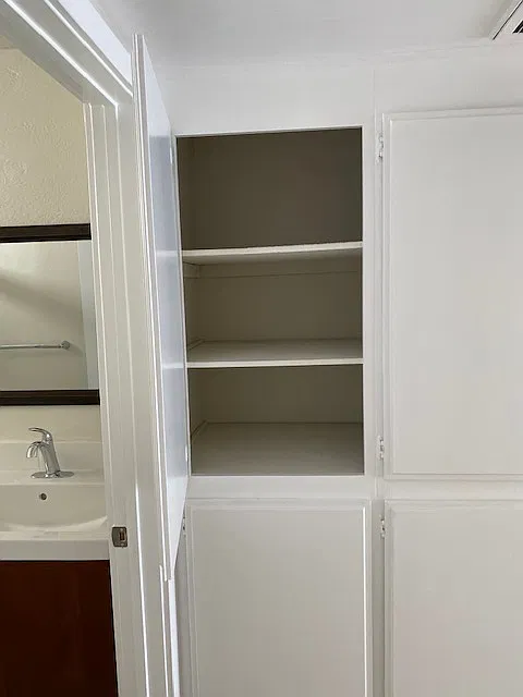 2 bed, 960 sqft, $3,200 — Photo 4