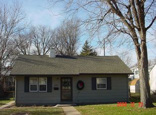 1406 N 70th Ave, Omaha, NE 68132