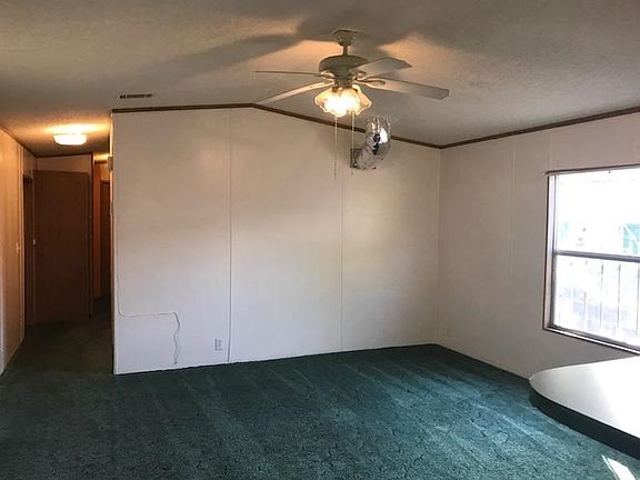 4th image of 3909 Black Hills Ln