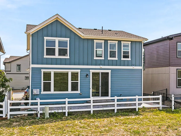 137 Mohawk Cir — Photo 44