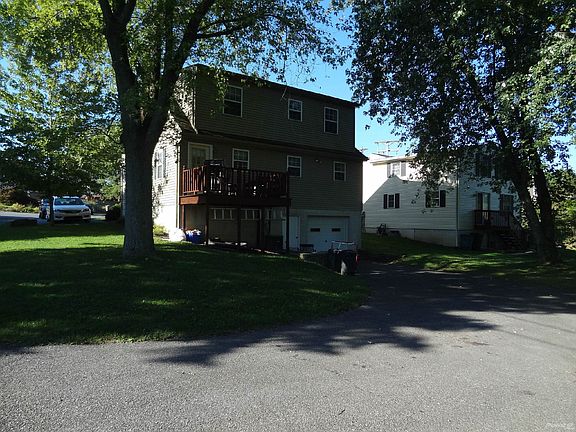 821 Kochenderfer Rd back