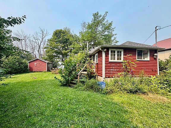 2nd image of 2356 Lakeshore Dr