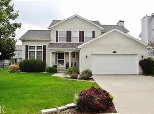 1521 Spy Glass Rd, Normal, IL 61761