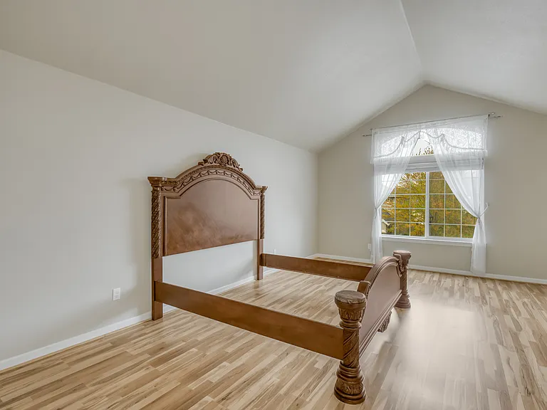21626 SW Parkin Ln — Photo 20