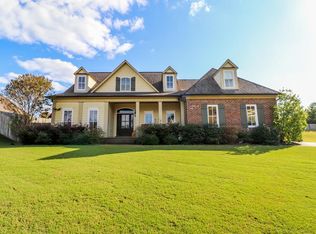 703 Northpointe Cv, Oxford, MS 38655